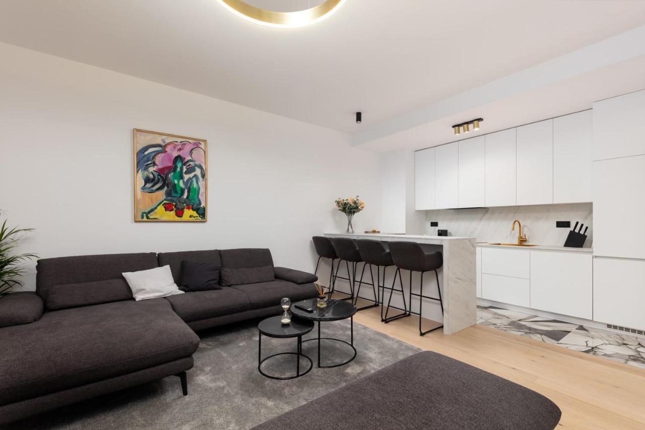 Luxury Haven In Zagreb Apartment Ngoại thất bức ảnh