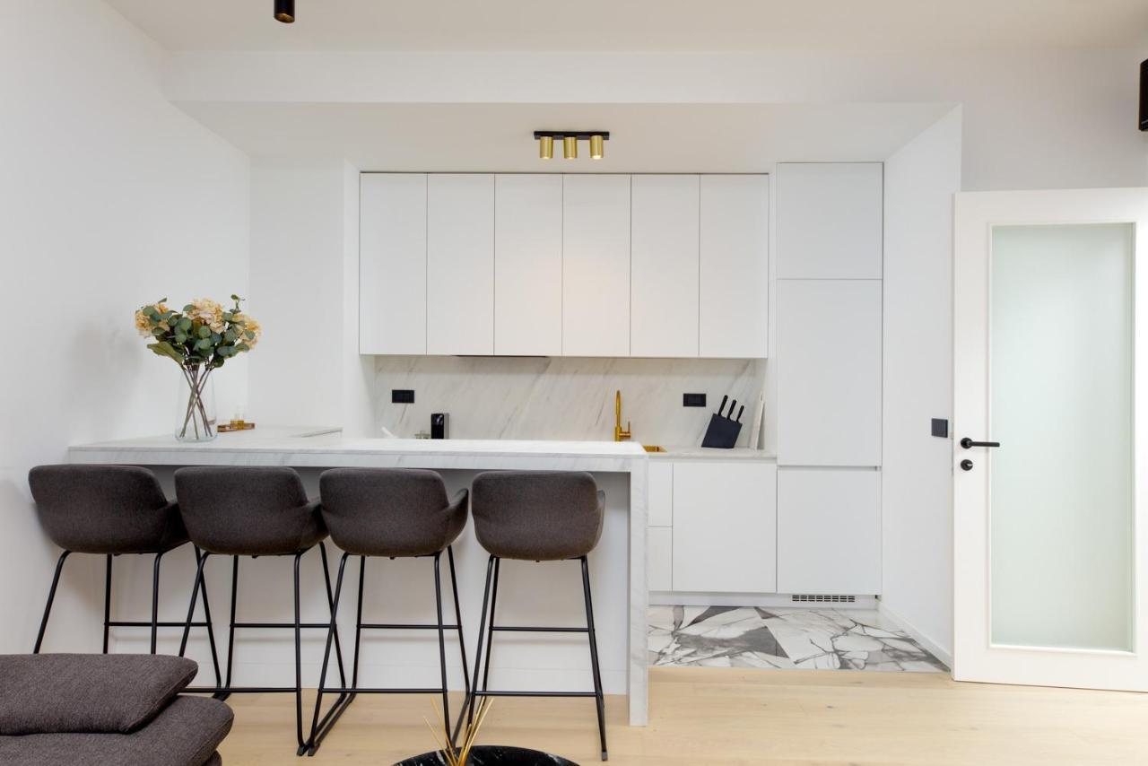 Luxury Haven In Zagreb Apartment Ngoại thất bức ảnh