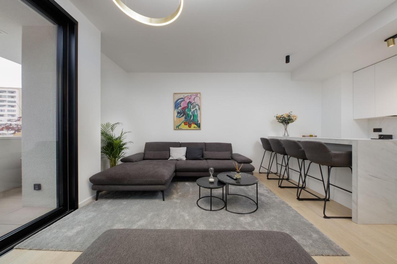 Luxury Haven In Zagreb Apartment Ngoại thất bức ảnh